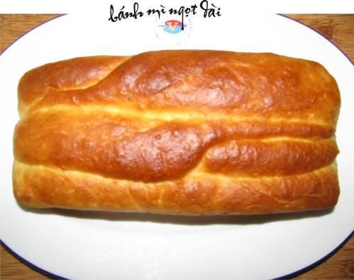 Bánh Mì Thanh Long ( giãm giá đợt cuối năm ) Banh-mi-ngot-dai
